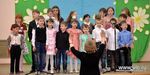Дети-сироты провели концерт в Гимназии №2 для семей, желающих усыновить ребенка