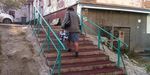 «Резиновая» лестница появилась в Первореченском районе Владивостока