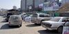 Будущая остановка на 3-ей Рабочей во Владивостоке заставлена автомобилями автострахования