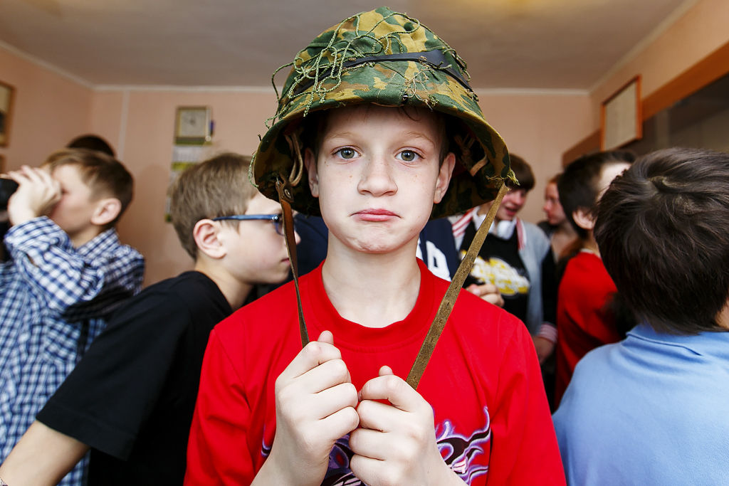 Мальчикам было особенно интересно узнать о военном времени