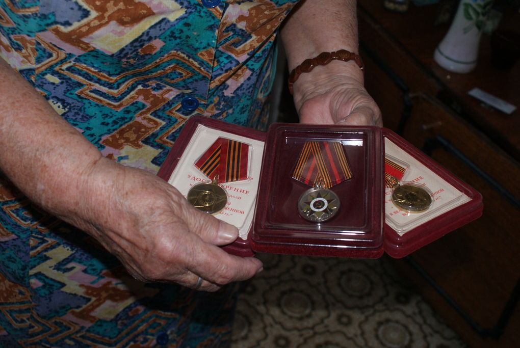 Мария Ивановна в этом году получила уже третью юбилейную медаль в честь Великой Победы